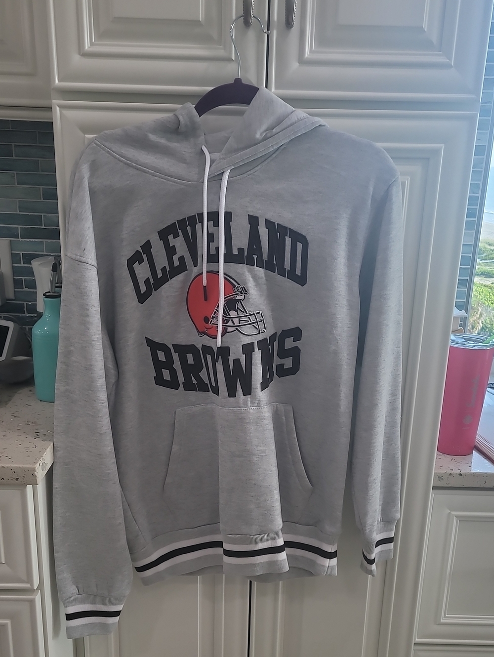 Men's Grey Cleveland Browns Hoodie - NwOT